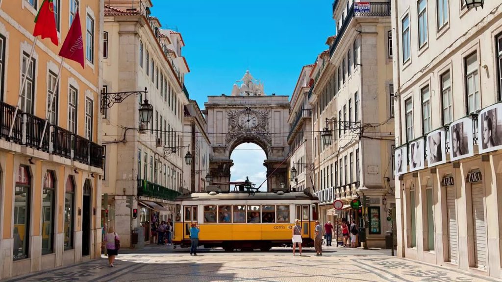 3-day itinerary through Lisbon